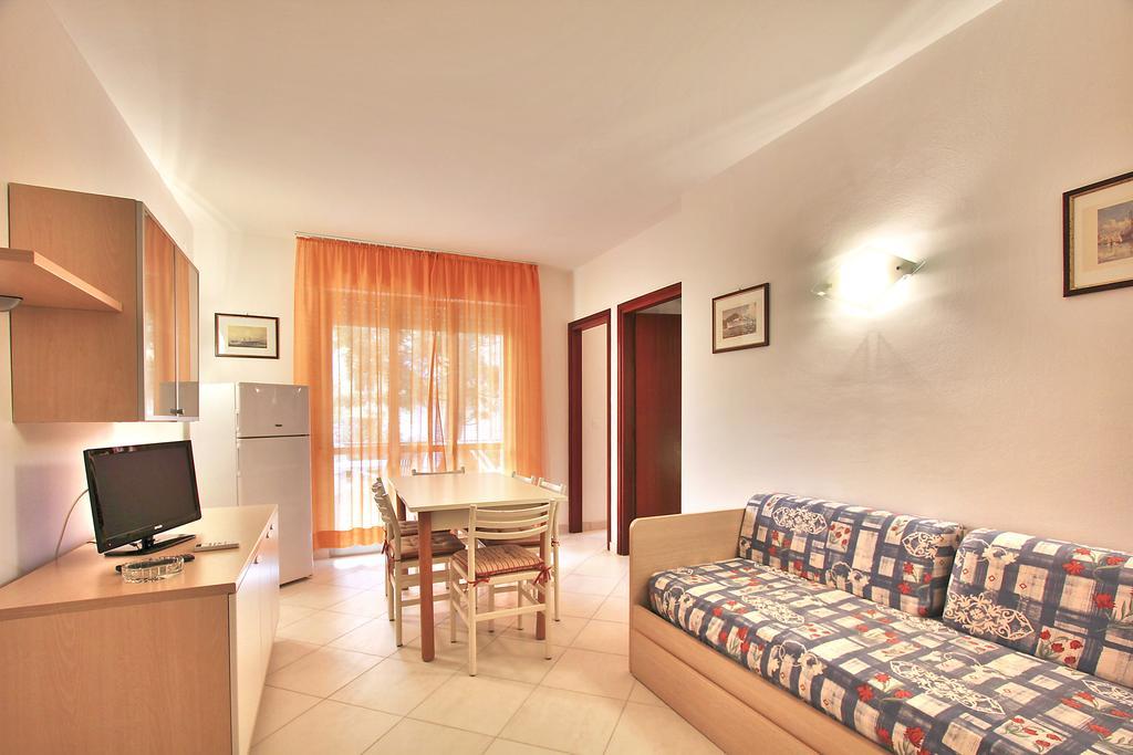 Residenza Ibsen Apartment ลินญาโน ซับเบียโดโร ห้อง รูปภาพ